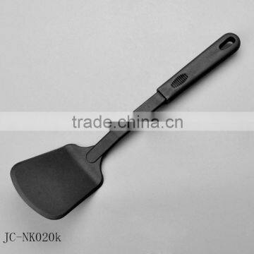 New arrival inexpensive popular nylon slotted turner