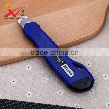 2017 Hot Product Replaceable Folding Utility Knife,plastic Box Cutter Saftely Knife