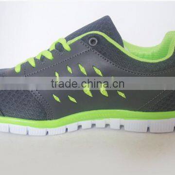 New Design EVA Outsole Green Decoration Men Sport Shoes photo-2