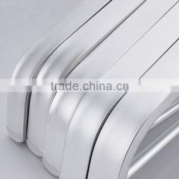 New Design Metal Wire Coat Hangers Aluminum Alloy Folding Clothes Hanger Metal Wire Coat Hanger photo-2