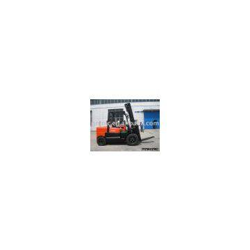 5 Tons Diesel  Forklift Truck With 4M Mast