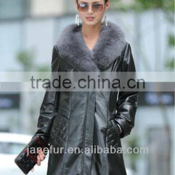 2017 new style of genuine leather down garment with fox fur collar