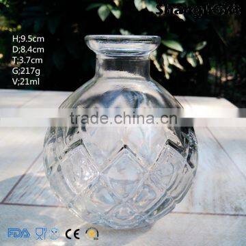 7oz Round Embossed Glass Bottle 210ml Clear Glass Vase