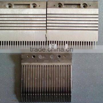 Escalators Comb Plate R3C-A 202.7*200mm, 22T, Aluminum, KM5002050H01