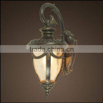 Aluminum Traditional Waterproof garden wall lamp