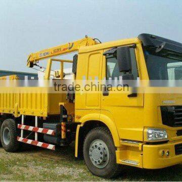CNHTC Truck Mounted Crane