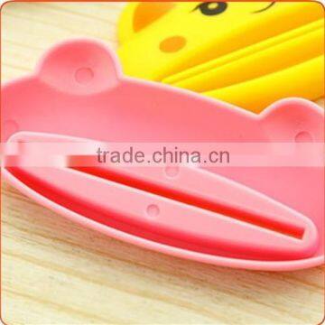 M038 Cute Cartoon Wholesale Cleansing Cream Squeezer Toothpaste Squeezer photo-4