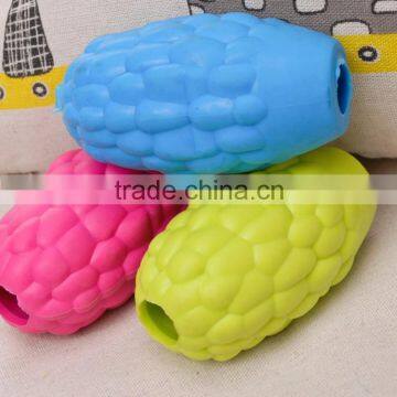 bitter gourd shaped rubber squeaky pet dog chew toy