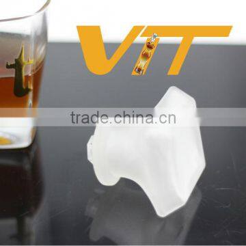 2015 New Degin Fancy Caps Empty Vodka Glass Bottles Stoppers