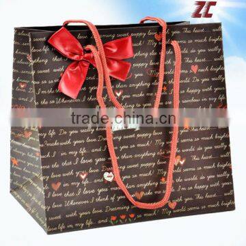 2013 New Design Fashionable Gift Paper Bag Factory Direct Sale