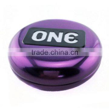 Delicate Cosmetic Round Metal Lip Gloss Tin Box for Lady