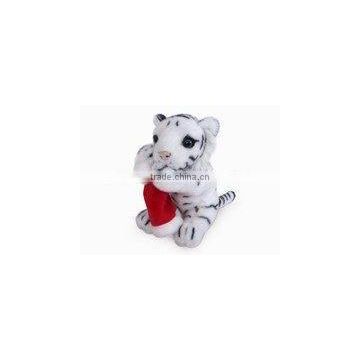 high quality factory wholesale realisti plush tiger christmas plush toy cradle white tiger with christmas cap