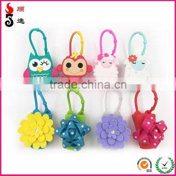 Bath & Body Works Pink Light Up Owl Pocketbac Silicon Hand Sanitizer Holder/Keychain photo-3