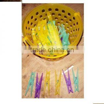 Plastic Colourful Clothes Hangers Plastic Clothespin/clothes Peg/clothes Clip With a Basket photo-5