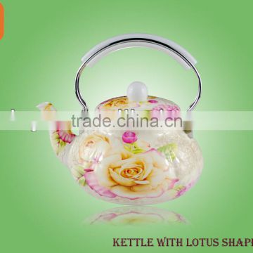 kettle with lotus shape