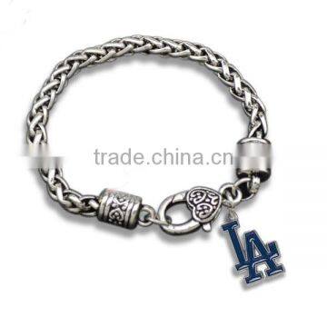 2016 Twist Chain Bracelet Custom MOM Heart Charm Bracelet Fashion Style Clasp Bracelet for Mother's Day photo-2