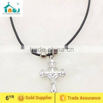 Silver crucifix pendant