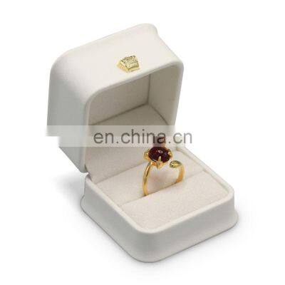 factory direct supply high-end Custom Logo Luxury Pu leather jewelry box ring box