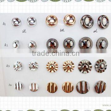 Factory Directly Sell Plastic Buttons for Garments