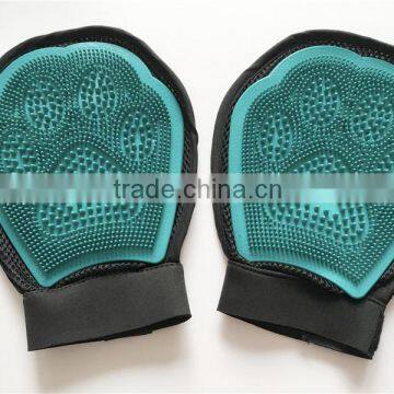 Two-sided Cat & Dog Grooming Glove - Perfect for Long & Short Hair - Pet Hair Remover from Furniture - Effective Shedding Brush