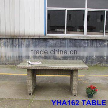 HIGH QUALITY CLASSIC RATTAN OUTDOOR FOLDING TABLE