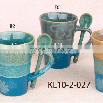 Hunan factroy directly sales reactive glazed mug with spoon