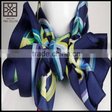 2015 Fashion Dark Blue Square Printed Silk Scarf photo-4