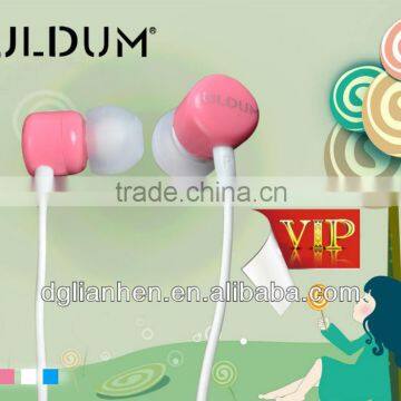 ULDUM 2013 sweet delicate appearance ear buds earphones nice sound effect headphone with mic for cellphone mp3