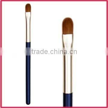 Maximum Coverage Concealer Brush 006