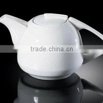 H6141 white color factory new design 750ml porcelain coffee pot