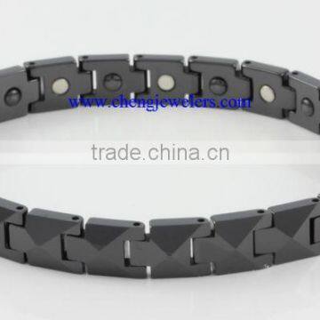 China manufactory IP Black magnetic tungsten bracelet