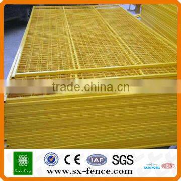Canada Standard Yellow Color Pvc Coated Metal Fence Temporary Fence photo-4