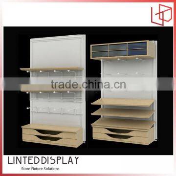 Freestanding merchandise display racks