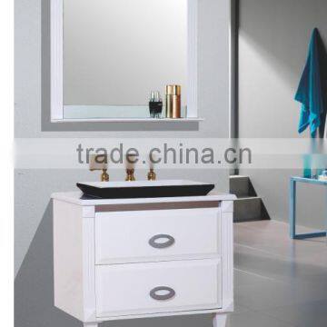 Mirrored Cabinets Type and Solid Wood Carcase Material Bathroom Furniture
