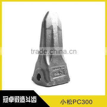 Earthmover Bucket Teeth Point Spare Parts
