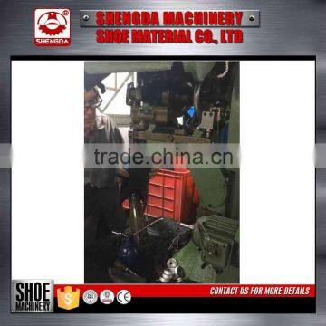 Sole Stitching Machine MAQUINA COSER PISOS DE TODO TIPO Y MATERIALES photo-2