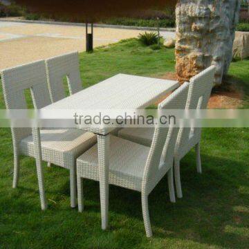 Fashionable Luxury Dining Set PE Rattan