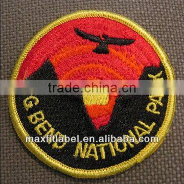 China high quality embroidery logo badge patch for clothing garment