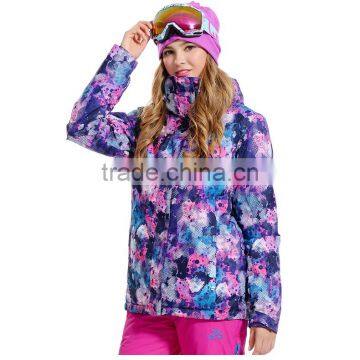 Customized Design Winter Warm Snow Ski Jackets For Women photo-6