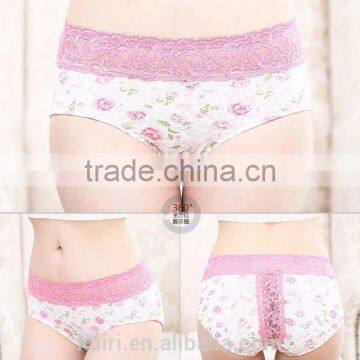 Ladies Mid Waist Underwear Sexy Lace Printing Briefs Pants Hollow Women Underwear photo-2