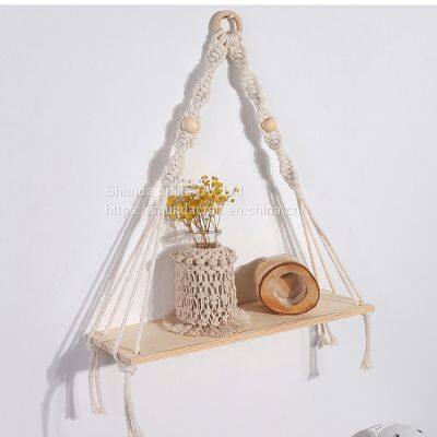 China Made New Design Triange Shaped Wooden Rope Wall Photo Display Hanging Panel shelf