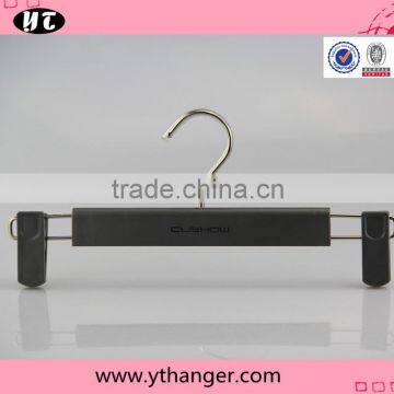 Fashion Matches Pastic Hanger for Luxury Garment photo-6