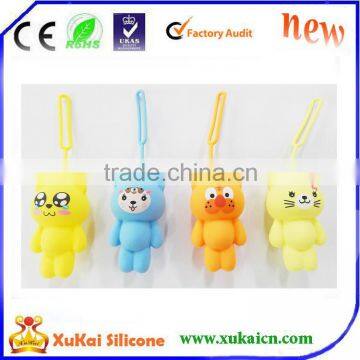 Litter bear silicone key holder