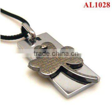 simple design fashion four leaf clover charm necklace for good luck and health, wealth