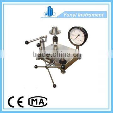 Pressure Calibrators:Pneumatic Deadweight Tester