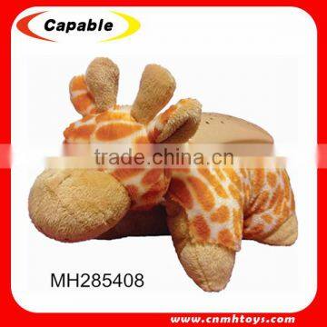 2015 alibaba wholesale plush giraffe toy projection lamp and music