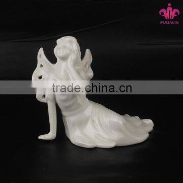 China wholesale home decor ceramic figure home decoration