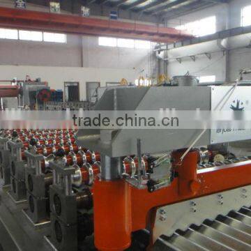 Roofing corrugated sheet roll forming machine