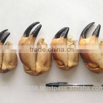 FROZEN COOKED CRAB CLAWS