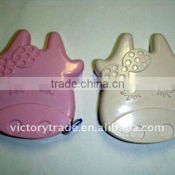 V-T09-10 Promotional Gift Cow Shape Cartoon Plastic Tape Measure photo-2